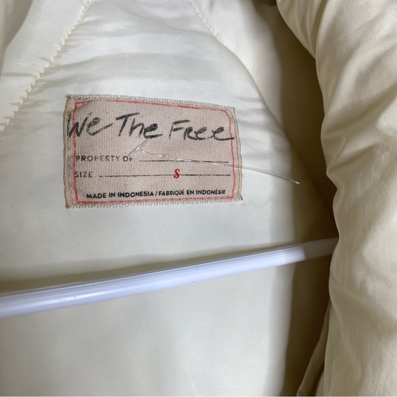 Free People/We The Free: "Never Say Never" Quilted Puffer Jacket Oversized - Picture 11 of 16